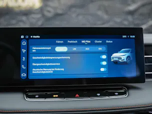 MG HS 1.5 T Comfort Automat *Werksgarantie*Rückfahrkamera*Abstandsregler*