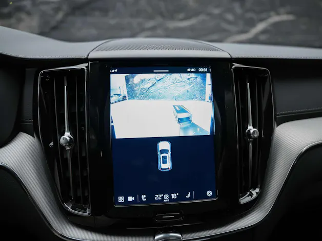 Volvo XC60 B4 Diesel Mild Hybrid AWD Ultimate Dark Geartronic *Panorama*Head-Up*Standheizung*