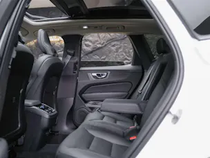 Volvo XC60 B4 Diesel Mild Hybrid AWD Ultimate Dark Geartronic *Panorama*Head-Up*Standheizung*