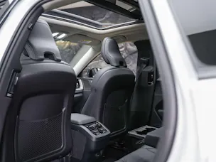 Volvo XC60 B4 Diesel Mild Hybrid AWD Ultimate Dark Geartronic *Panorama*Head-Up*Standheizung*