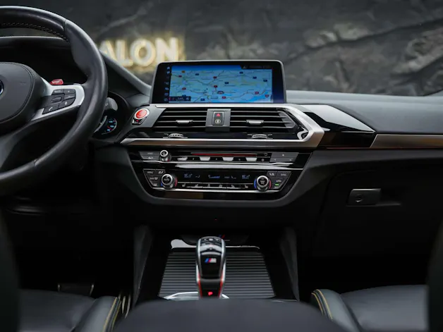 BMW X3 xDrive M Competition Steptronic *Head Up*Panorama*360° Kamera*