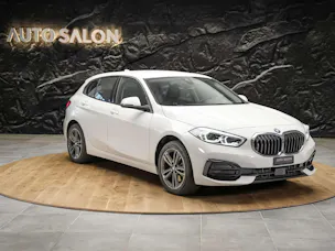BMW 118i Sport Line Steptronic *Abstandsregler*Harman/Kardon*Sitzheizung*