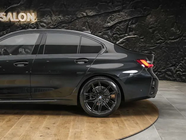 BMW 320d xDrive M Sport *Werksgarantie*20" Felgen*Abstandsregler*Standheizung*