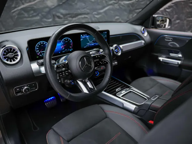 Mercedes-Benz GLB 35 AMG 4matic *Abstandsregler*Sitzheizung*Rückfahrkamera*