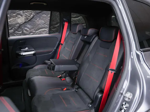 Mercedes-Benz GLB 35 AMG 4matic *Abstandsregler*Sitzheizung*Rückfahrkamera*