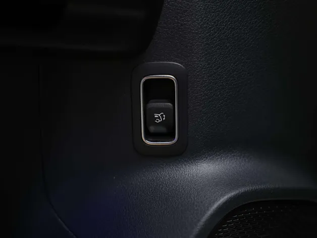 Mercedes-Benz GLB 35 AMG 4matic *Abstandsregler*Sitzheizung*Rückfahrkamera*