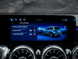 Mercedes-Benz GLB 35 AMG 4matic *Abstandsregler*Sitzheizung*Rückfahrkamera*