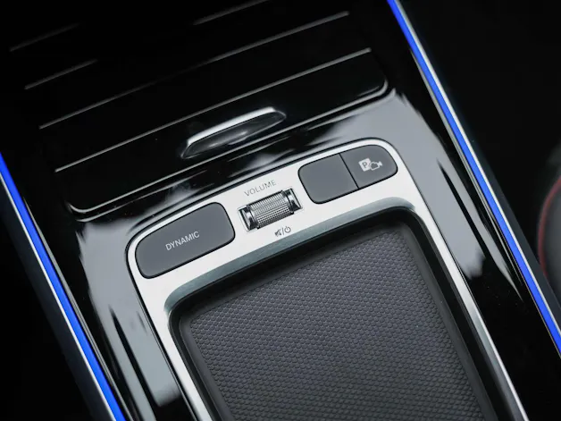 Mercedes-Benz GLB 35 AMG 4matic *Abstandsregler*Sitzheizung*Rückfahrkamera*