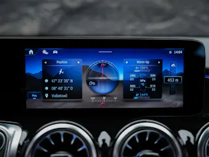 Mercedes-Benz GLB 35 AMG 4matic *Abstandsregler*Sitzheizung*Rückfahrkamera*
