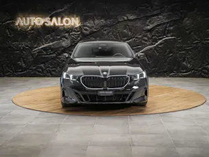 BMW 520d xDrive M Sport Steptronic *Werksgarantie*21" Felgen*Head Up*Sitzbelüftung*