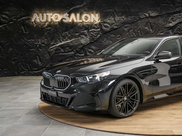 BMW 520d xDrive M Sport Steptronic *Werksgarantie*21" Felgen*Head Up*Sitzbelüftung*