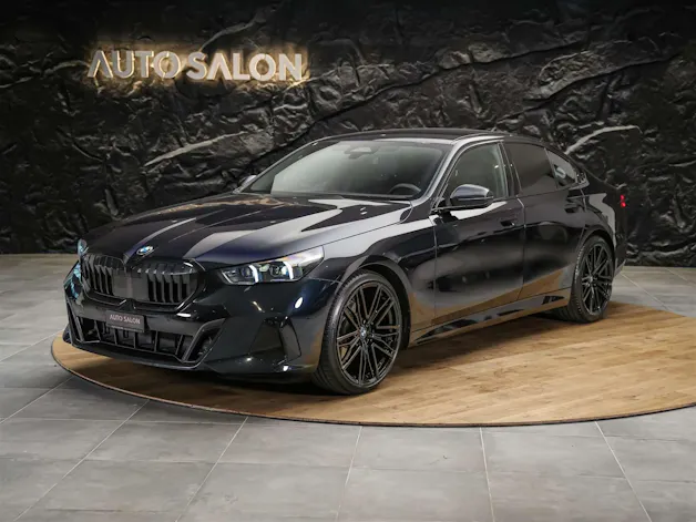BMW 520i M Sport Steptronic *Werksgarantie*21" Felgen*El. Sitze mit Memory*