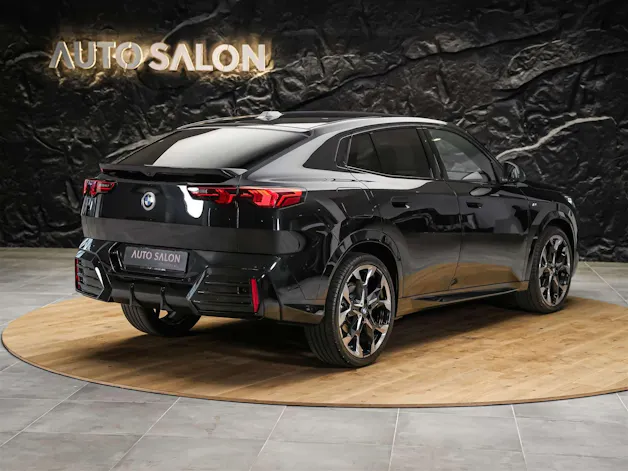 BMW X2 sDrive 20d M Sport *Werksgarantie*Lenkradheizung*Voll Leder*