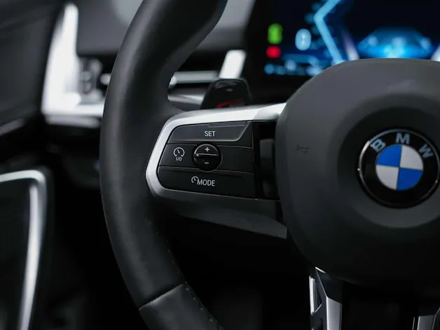 BMW X2 sDrive 20d M Sport *Werksgarantie*Lenkradheizung*Voll Leder*