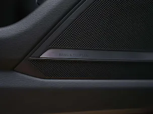Audi A6 Avant 40 TDI quattro S-tronic *Facelift*21"*Assistenzpaket Tour*Matrix*Leder*Bang&Olufsen*