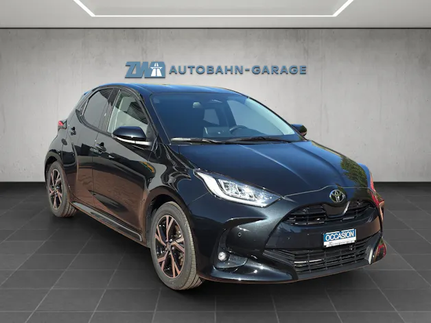 Toyota Yaris 1.5 VVT-i HSD Trend