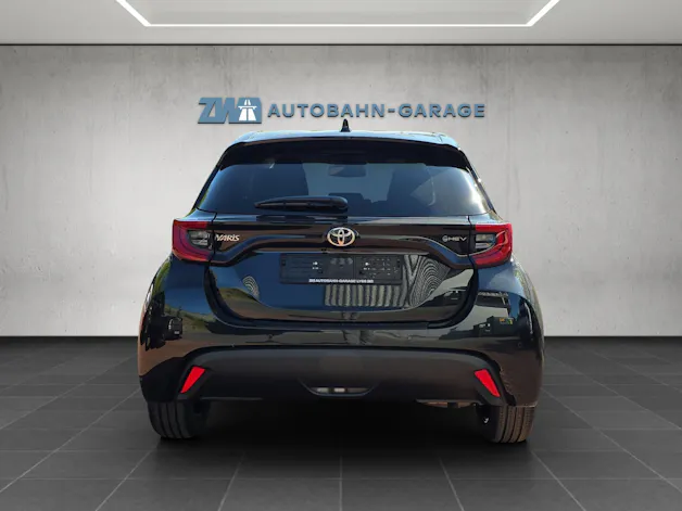 Toyota Yaris 1.5 VVT-i HSD Trend