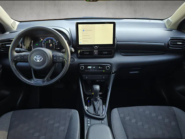 Toyota Yaris 1.5 VVT-i HSD Trend