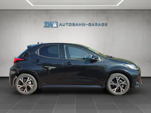 Toyota Yaris 1.5 VVT-i HSD Trend