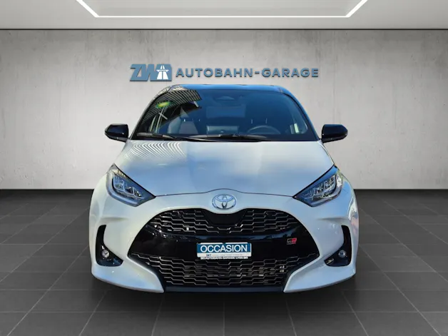 Toyota Yaris 1.5 VVT-i HSD GR Sport