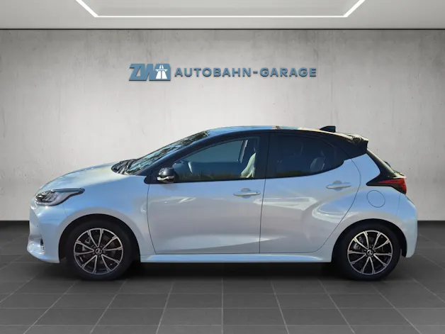 Toyota Yaris 1.5 VVT-i HSD GR Sport