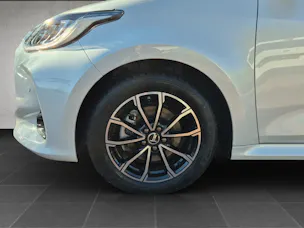 Toyota Yaris 1.5 VVT-i HSD GR Sport