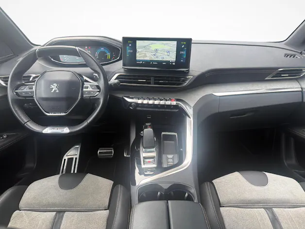 PEUGEOT 3008 1.6 Plug-in Hybrid4 GT Pack