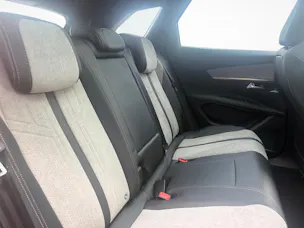 PEUGEOT 3008 1.6 Plug-in Hybrid4 GT Pack