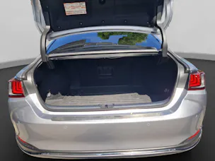Lexus ES 300h Excellence 45906/000