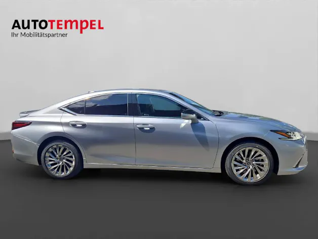 Lexus ES 300h Excellence 45906/000