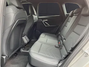 BMW X1 30e xDrive paddles