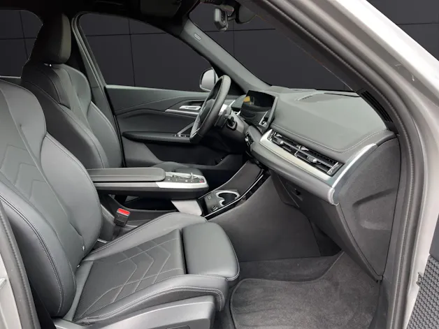 BMW X1 30e xDrive paddles