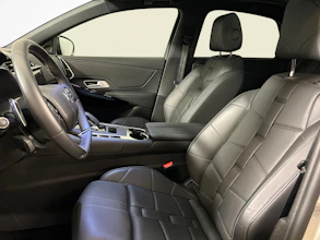 https://vehicle.imgix.net/4405851/329787e7-b618-409b-b66e-b09fe852651c.jpg