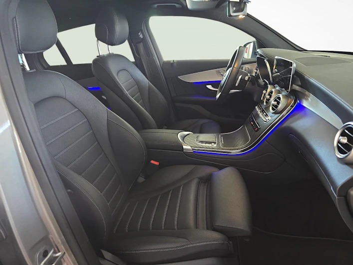 Fahrzeugbild MERCEDES-BENZ GLC 220