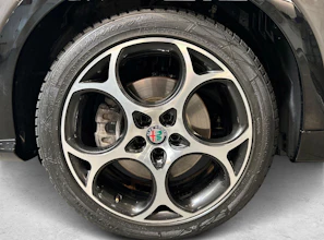 https://vehicle.imgix.net/4405854/3860462a-ad4d-41f7-9259-41a6ac06ae68.jpg