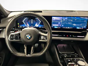 BMW 520d xDrive Touring