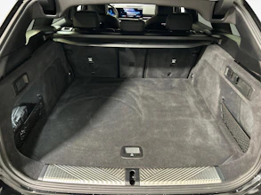 https://vehicle.imgix.net/4405876/ff808611-1e46-4530-955e-24ebb2cbed85.jpg
