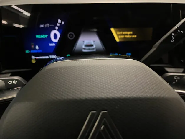 RENAULT Rafale 1.2 E-Tech esprit Alpine