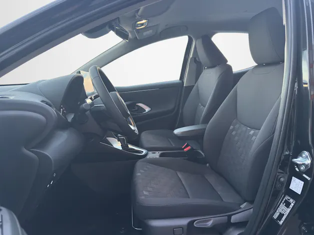 Toyota Yaris 1.5 VVT-i HSD Comfort