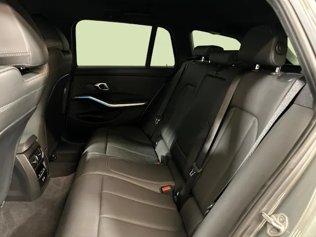 BMW 330d xDrive Touring