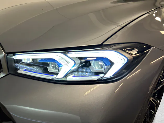 BMW 330d xDrive Touring