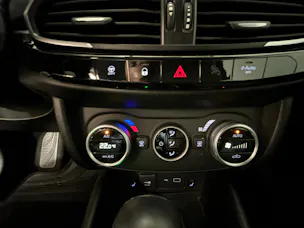 Fiat Tipo 1.5 Hybrid Cross