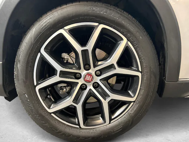 Fiat Tipo 1.5 Hybrid Cross