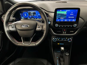 https://vehicle.imgix.net/4405888/f36084c1-73a3-4dc4-9cd9-ebc7a1ff9225.jpg