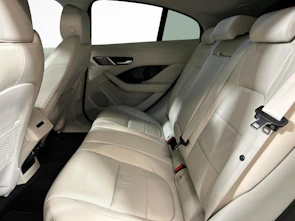 Fahrzeugbild JAGUAR I-Pace EV400 SE AWD