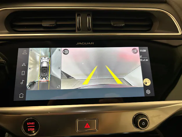 Jaguar I-Pace EV400 SE AWD