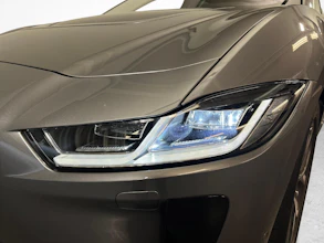 https://vehicle.imgix.net/4405892/eb994791-f3da-45ea-ab6f-f9baeab59a47.jpg