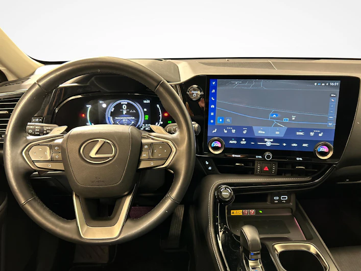 immagine del veicolo LEXUS NX
