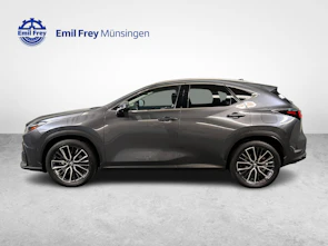 immagine del veicolo LEXUS NX 450h+ Excellence