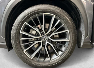 https://vehicle.imgix.net/4405896/137404de-cb1f-4576-a035-9898d739f8da.jpg